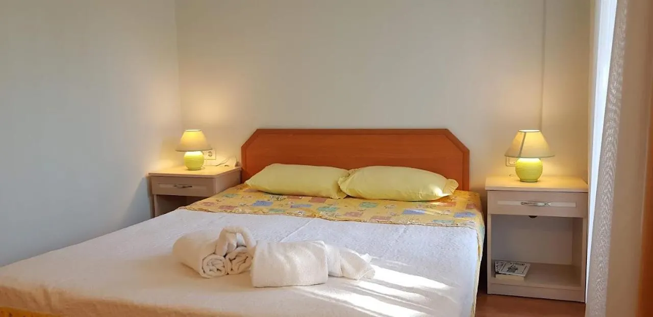 Boncuklu Otel Ovacik  Türkiye