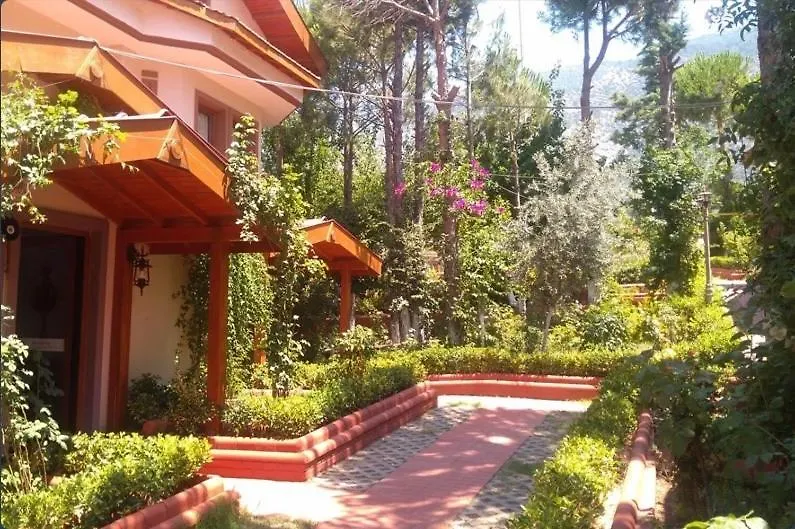 מלון אולודניץ Boncuklu Otel