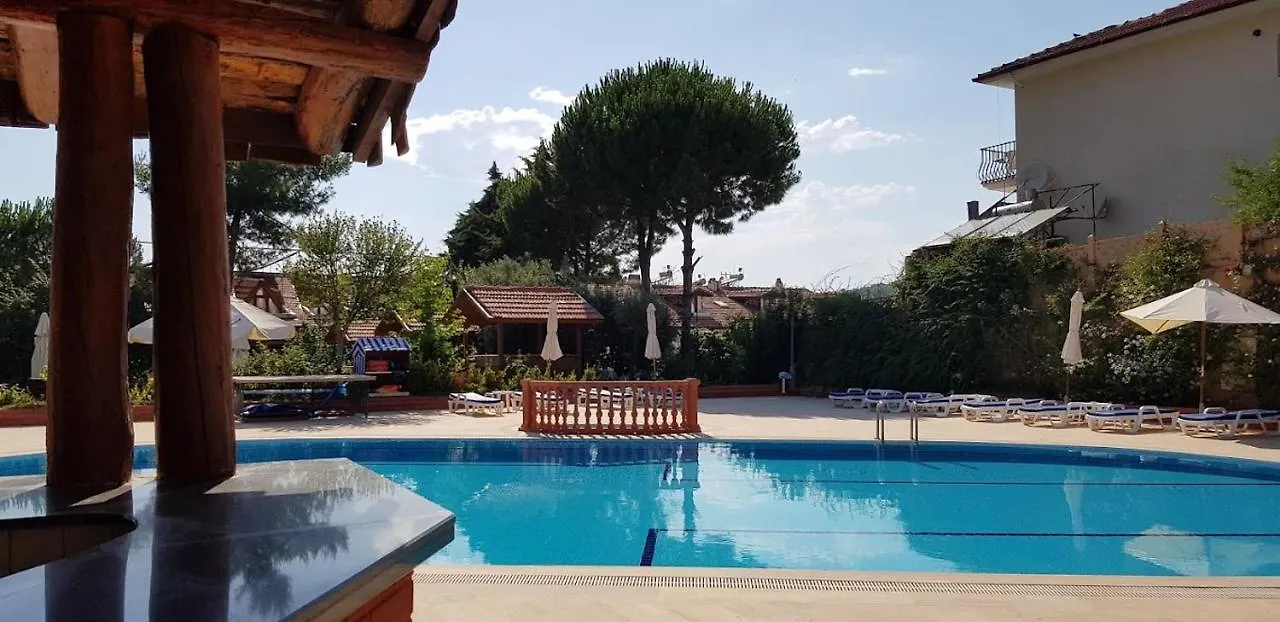 Boncuklu Otel أولدينيس فندق